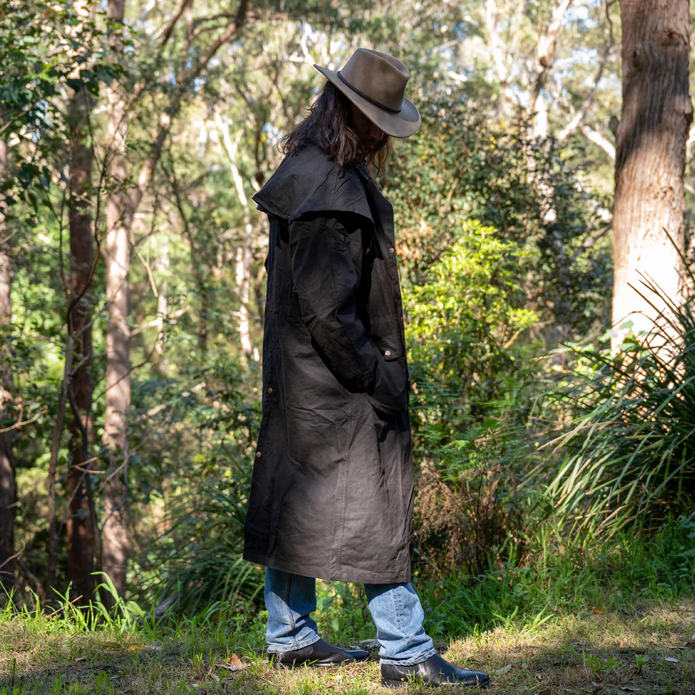 Kakadu Ironbark Drovers Oilskin Coat - Image 3