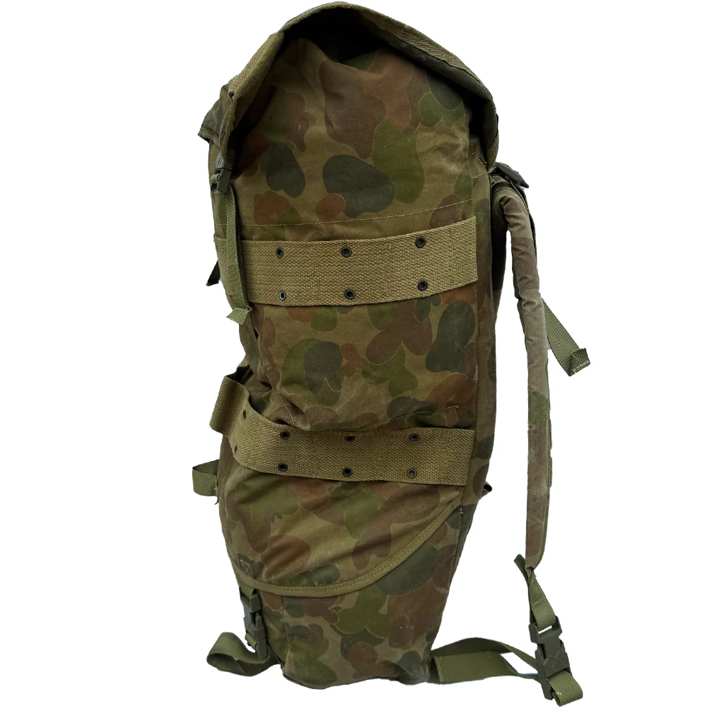 Original Australian Army DPCU SAUSAGE Backpack - Medium - Image 2