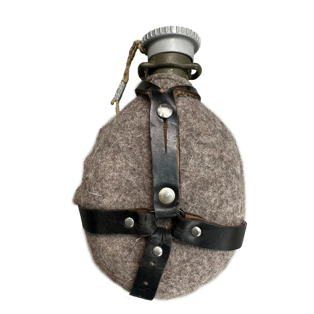 Original CZECH Army M60 Canteen - Image 3